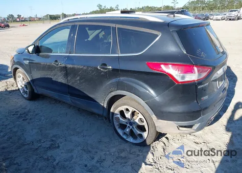 2016 Ford Escape Titanium из США, поврежденный, VIN 1FMCU0J95GUB51834